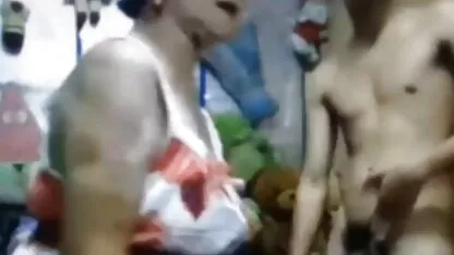 चरमोत्कर्ष हिंदी वीडियो सेक्सी फुल मूवी के लिए सुंदर गोल-मटोल खिलौने