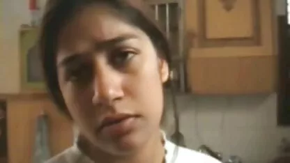 श्यामला इंग्लिश सेक्सी फिल्म फुल बिकनी blowjob मज़ा