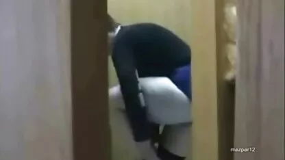 स्लिम बूढ़े बंकर फुल सेक्सी मूवी वीडियो में उसे जंगली बिल्ली के साथ खेलने के लिए प्यार करता है